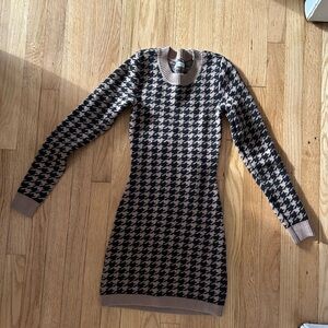 Hollister houndstooth sweater dress